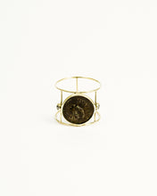 Load image into Gallery viewer, ANTIQUE ROMAN COIN RING