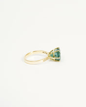 Load image into Gallery viewer, RUTILE STATEMENT RING